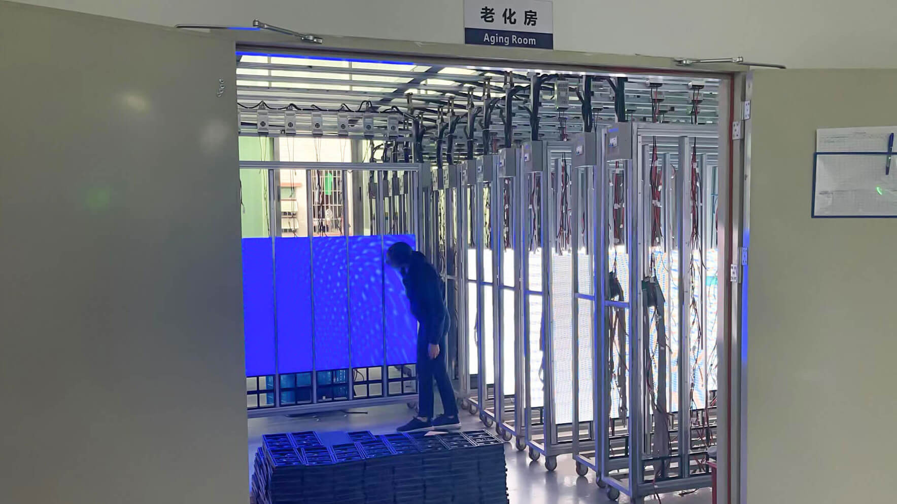 professional LED screen manufacturer-Factory Tour-Aging test