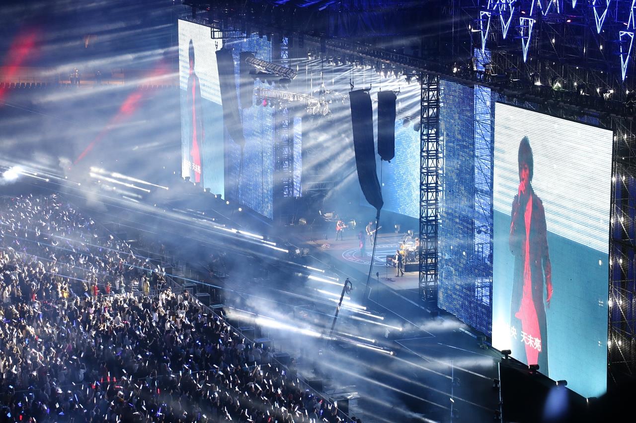 LED rental transparent screen for concert stage Mayday concert