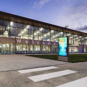 Lobby Digital Signage 1200x675 1